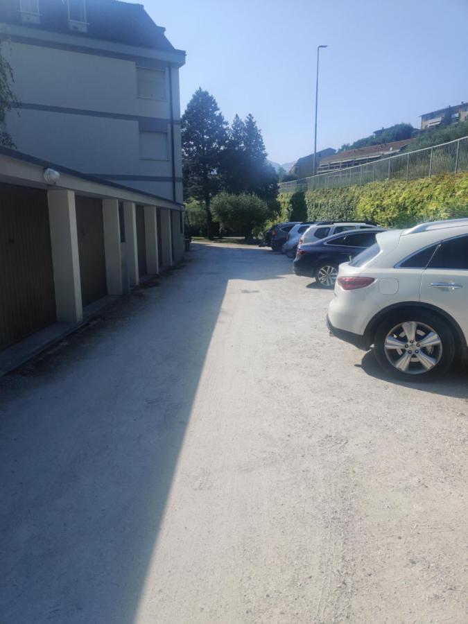 Appartamento Nelly - Per 4 Persone - Caray Park - Sale Marasino - Lago D'Iseo Marone Exterior photo